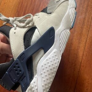 Nike boys Hurache run